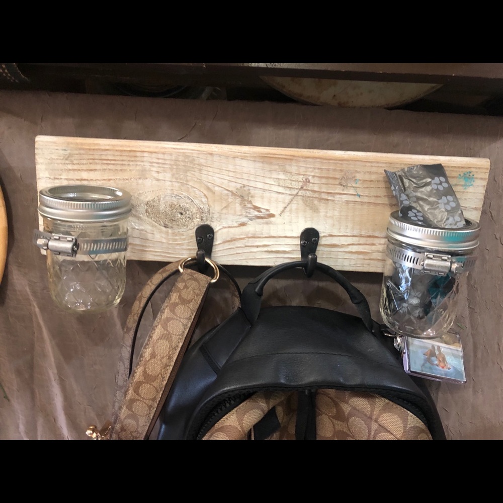 🐶 🔥 Custom Made Leash and Treat Holders!! 🔥🐶 - Picture 12 of 13
